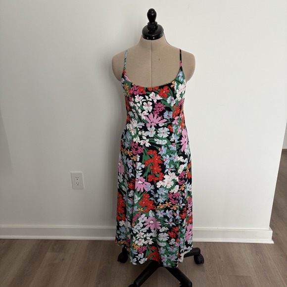 Old Navy Womens Floral Dress Size Medium Spaghetti Strap Sundress Summer - Picture 1 of 14